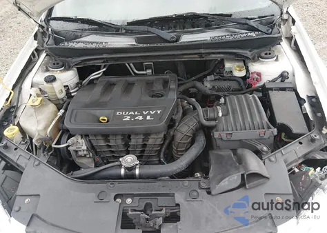 2011 Chrysler 200 Limited from USA, damaged, VIN 1C3BC2FB5BN500718